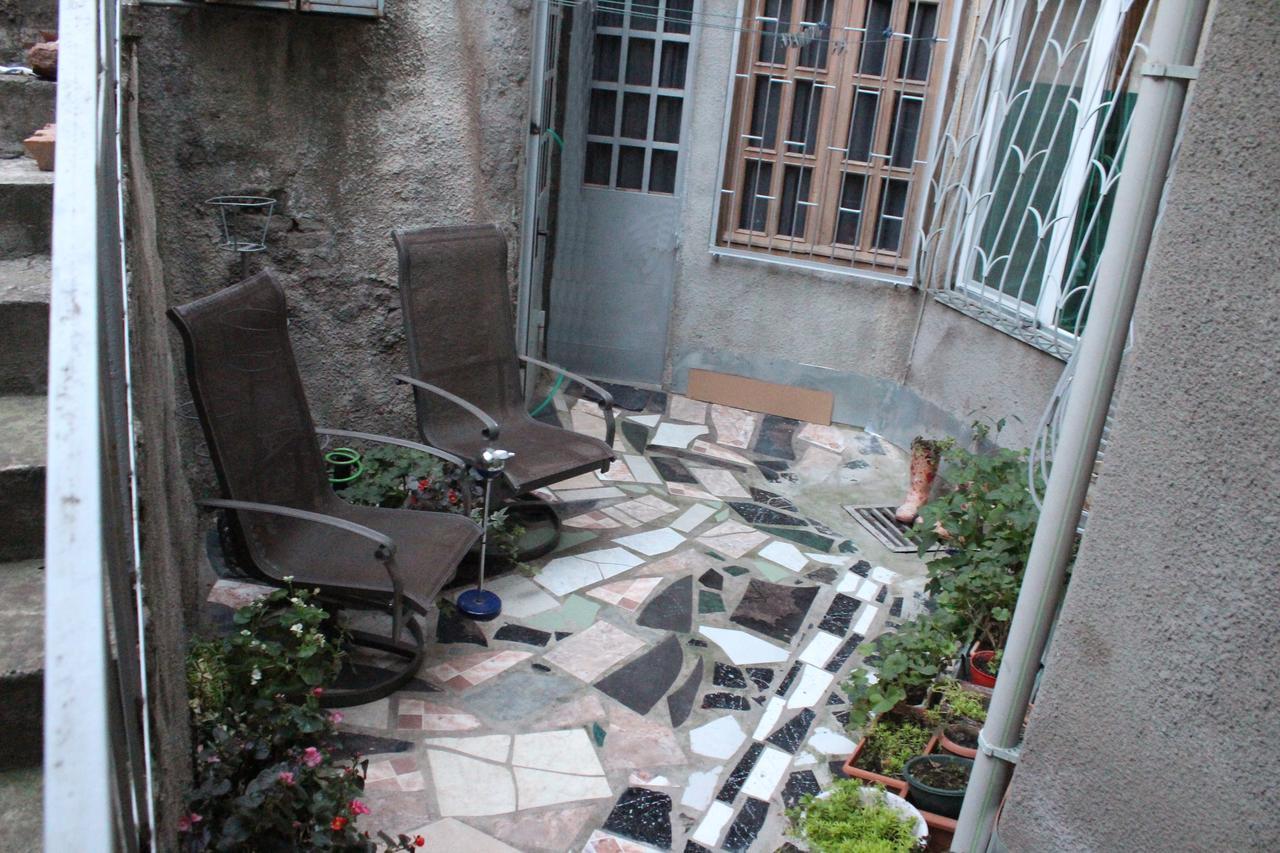 Hostel Tbilisioldhouse N52 Exterior foto